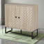 Armoire de rangement autoportante en grain de bois de chêne avec portes doubles à motif de chevrons, tablette intérieure réglable et structure en acier noir, buffet moderne pour l'entrée de la cuisine et l'organisation du salon