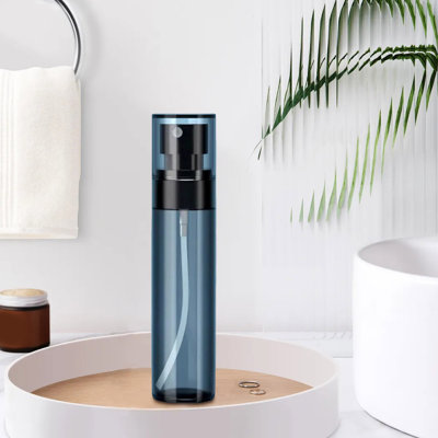 Bouteille d'eau Bouteille de pulvérisation Bouteille de voyage Eau cosmétique Superfine Brume pour le visage Petite bouteille de pulvérisation Bouteille de pulvérisation portable Bouteille vide