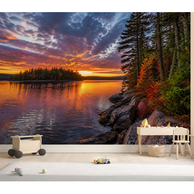 Papier peint adhésif autocollant amovible Sunset Lake Dramatic Sunset Lake