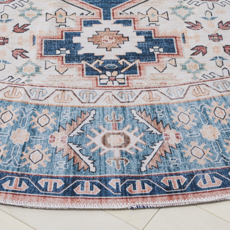 Celisse Machine Washable Performance Oriental Rug, Round 6'
