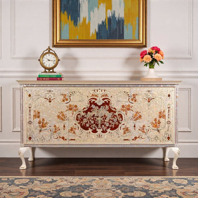 Buffet haut de gamme et multifonctionnel