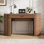 Bureau d'ordinateur de 55 po de style Mid-Century moderne avec prises intégrées et portes tambour et tablettes de rangement
