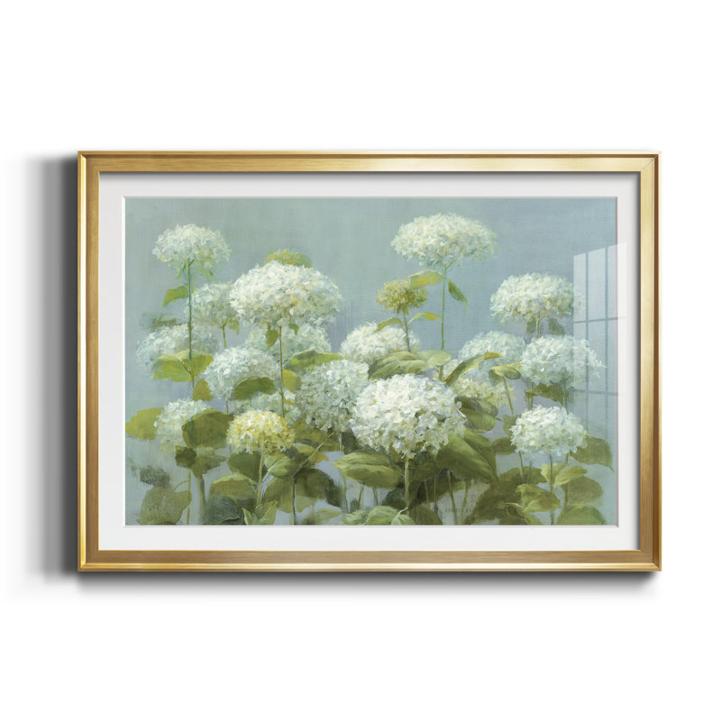 Hydrangea Garden - Cadre photo, reproduction d'art sur papier, H 18,5 po x l 24,5 po x P 1,5 po, Doré