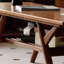 Table basse en bois au design rétro minimaliste