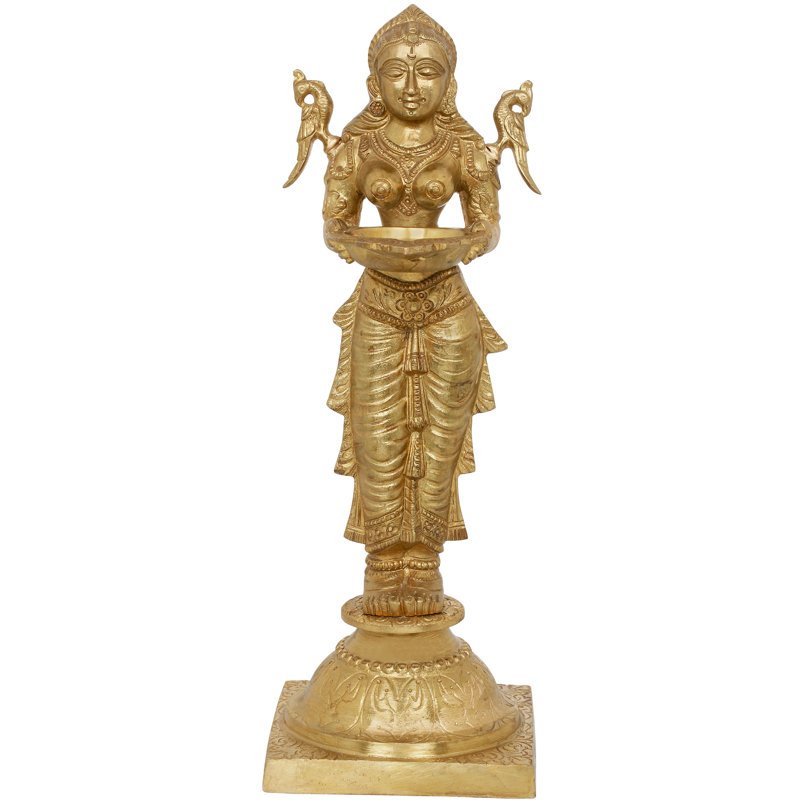 Figurines & Sculptures