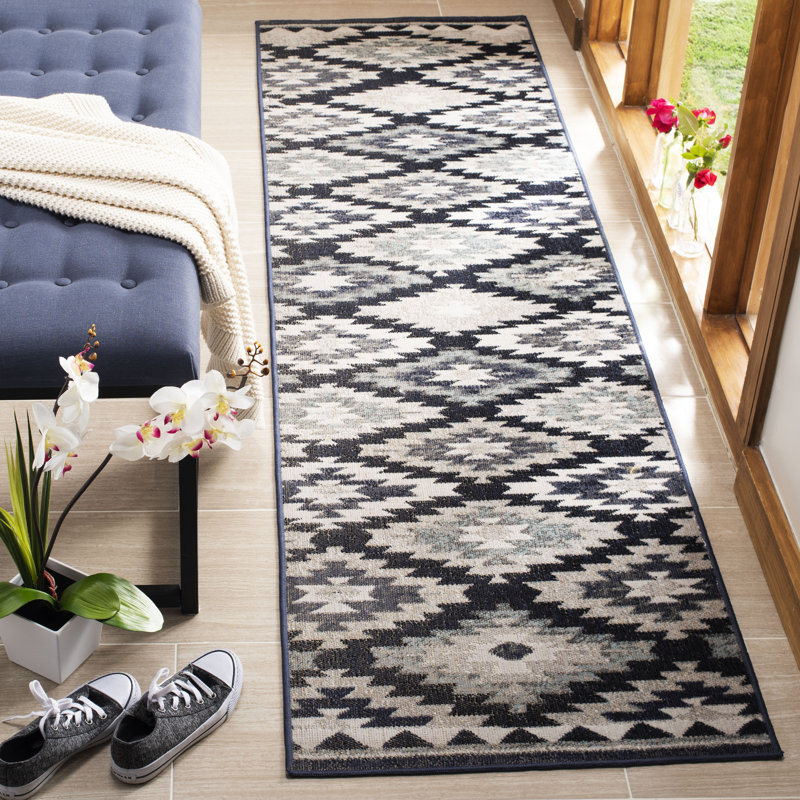 Delia Hooked Grey/Black Indoor/Outdoor Rug, Runner 69 x 244 cm