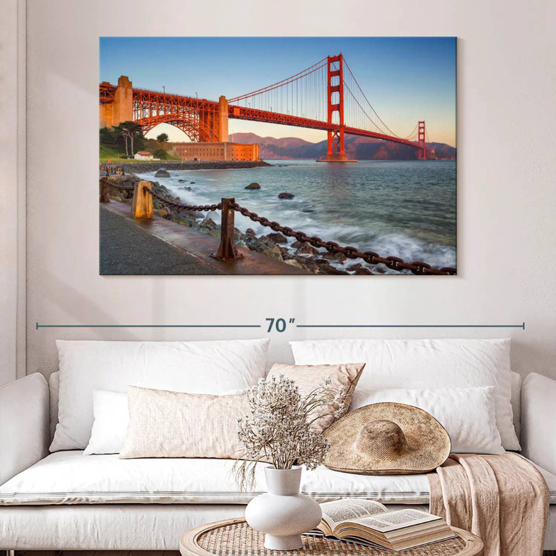 Lilie Golden Gate Bridge At Sunset
