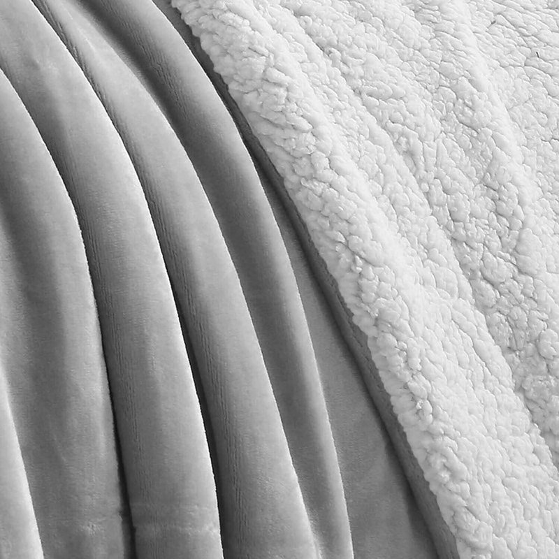 Diya Soft Sherpa Fleece Fur Thick Dual Sided Flannel Reversible Blanket Throw, W200 x L240cm, Silver