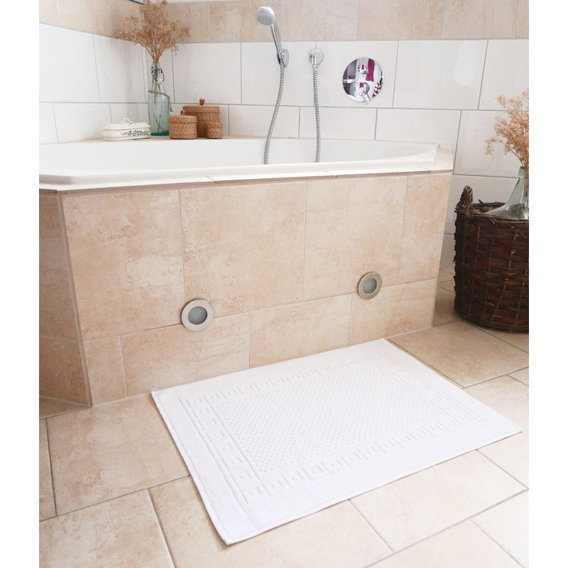 Bath Rug, White