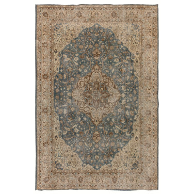 Tapis turc traditionnel en laine fine aux couleurs douces