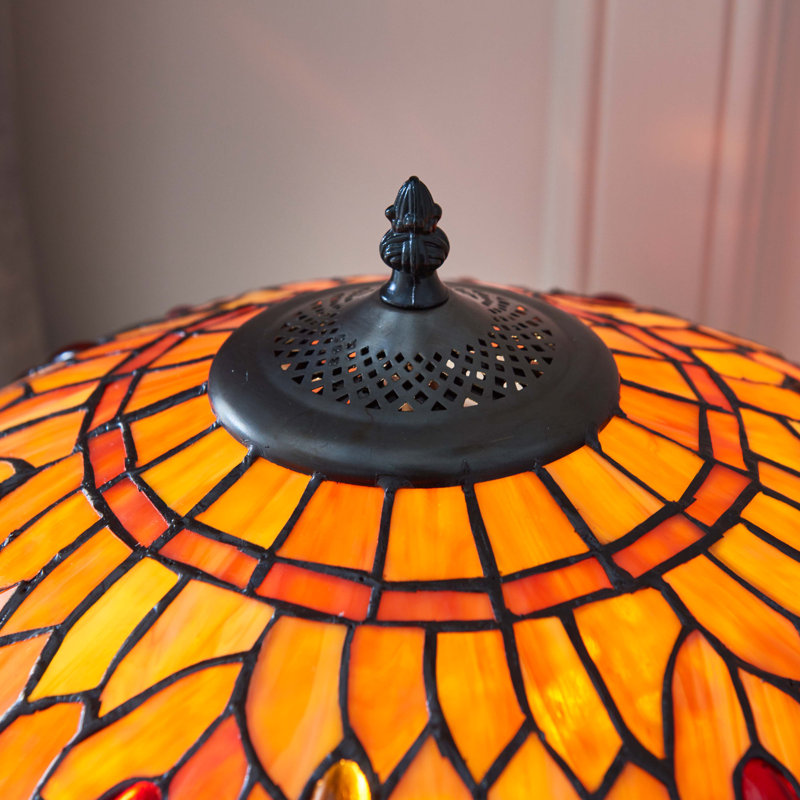 Paturi Metal Table Lamp, Red