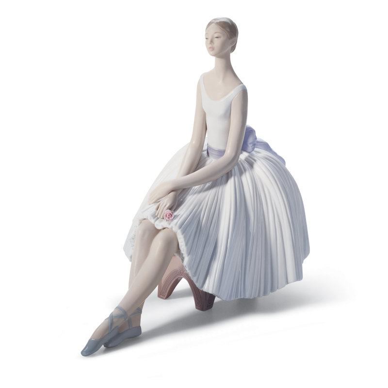 Utopia Refinement Ballet Woman Figurine
