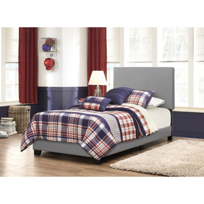 Lit simple à panneau brun avec tête de lit garnie de similicuir - Taille élégante pour chambre à coucher avec option élégante