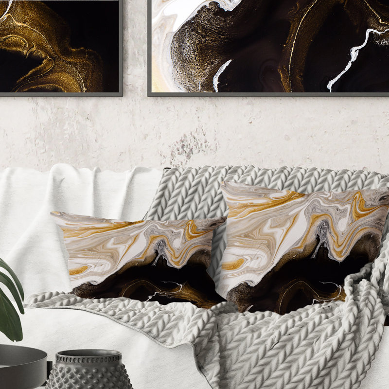 Coussin lombaire noir et blanc à motif de vagues liquides en marbre II