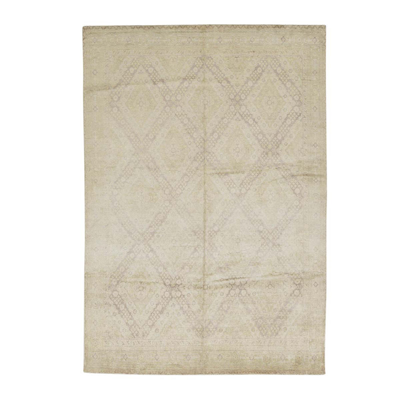 Silk Geometric Area Rug in Beige
