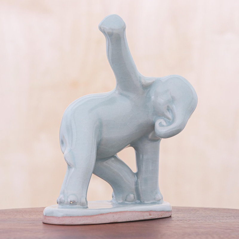 Animals Figurines & Sculptures
