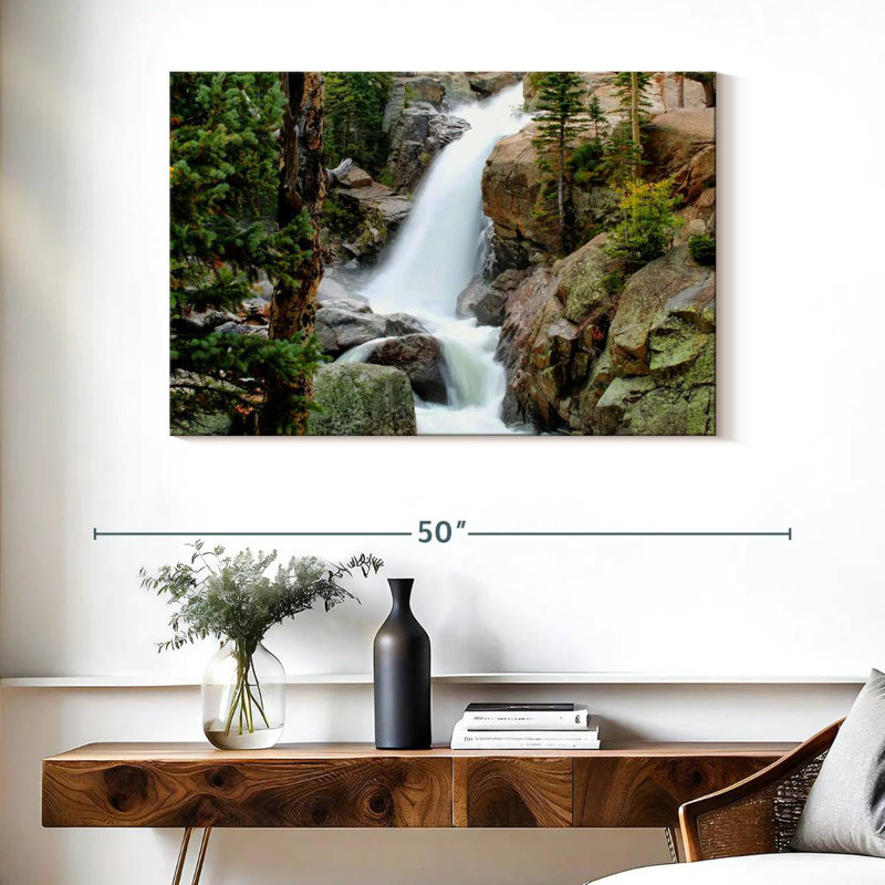 Alvord Majestic Alberta Waterfall, H 26 po x l 39 po