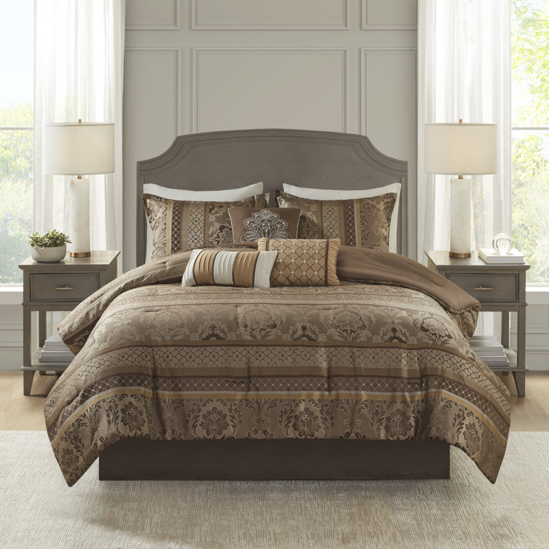 Bellagio 7 Piece Jacquard Comforter Set, Queen Comforter + 6 Additional Pieces, Brown/Gold