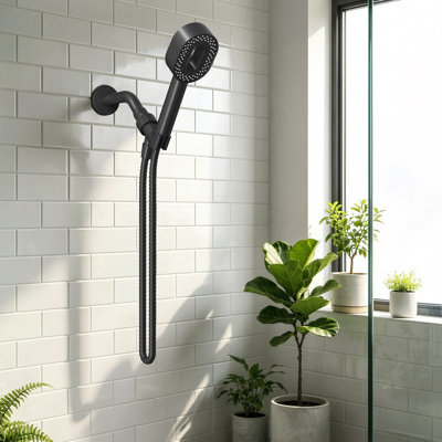 Tête de douche à main haute pression filtrée à 5 réglages avec 2 filtres supplémentaires, support et boyau de douche de 59 pouces, noir mat
