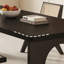 Ensemble de table de salle à manger de style français tout en bois massif rétro-109875860-109875858