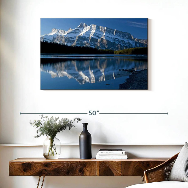 Alvord Lakeside Mountain Reflection, H 24 po x l 36 po