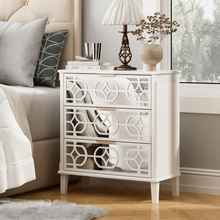 Cedrianna Nightstand