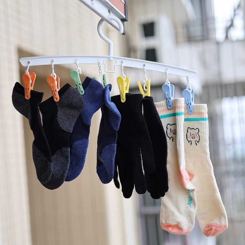 Portable Hanger Drying Rack With 8 Clips For Socks, Bras, Towels, Underwear, Scarves & Hats, For Home, Outdoor & Travel