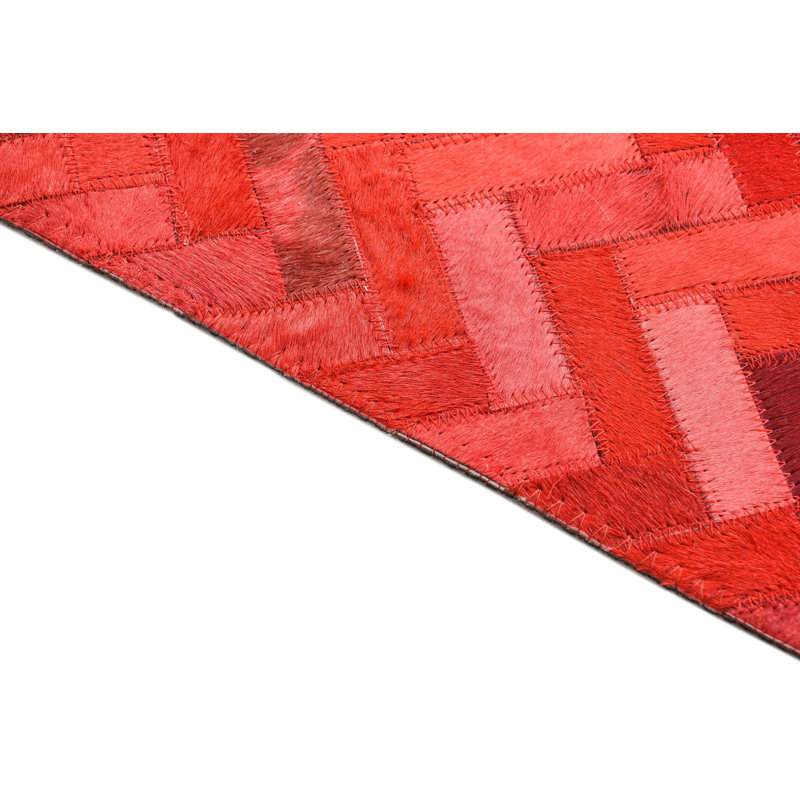 Tapis rouge Ortega