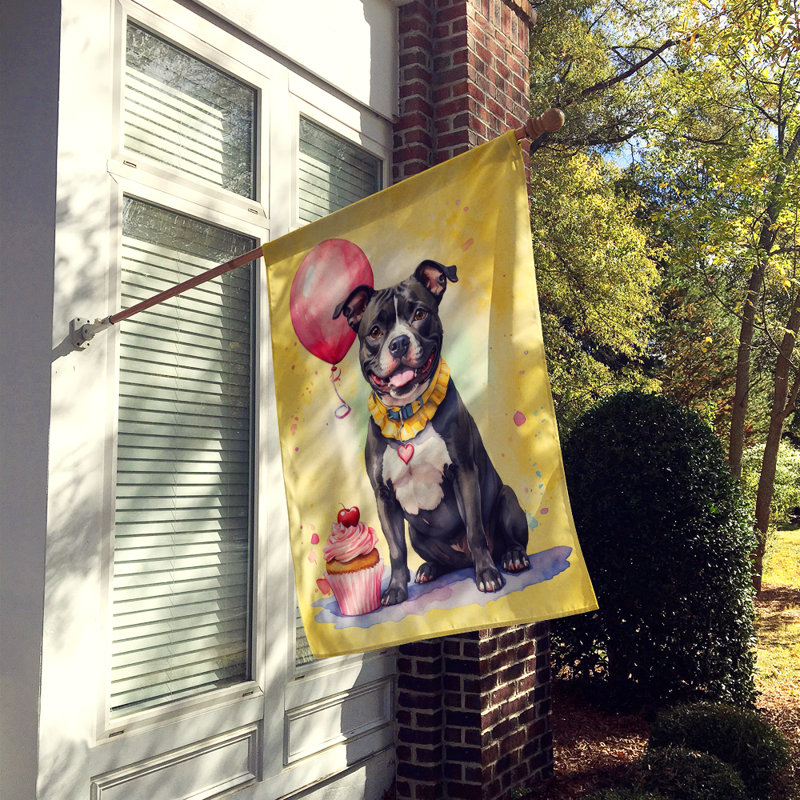 Drapeau «Happy Birthday House», Staffordshire bull terrier