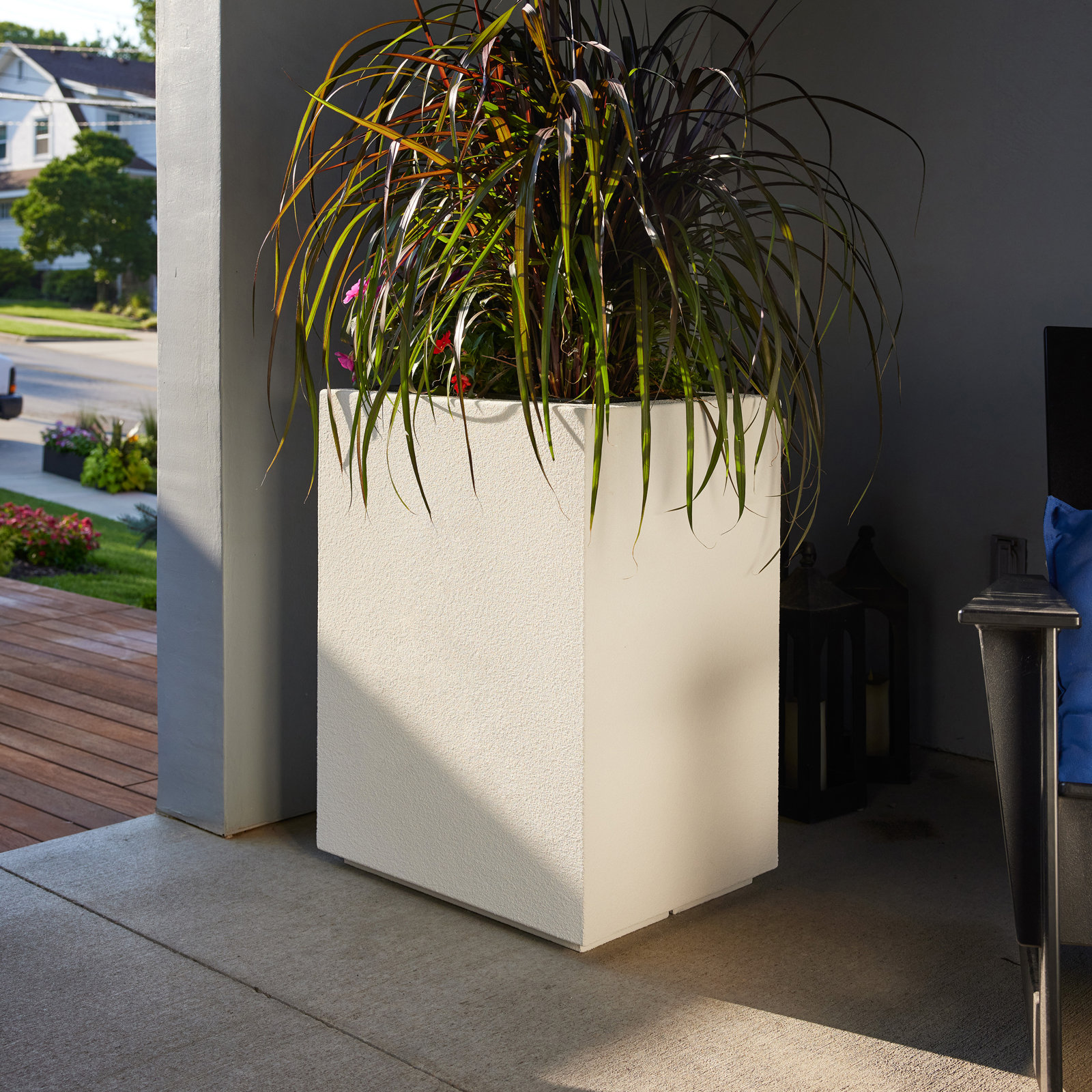 23" Planter Box, White