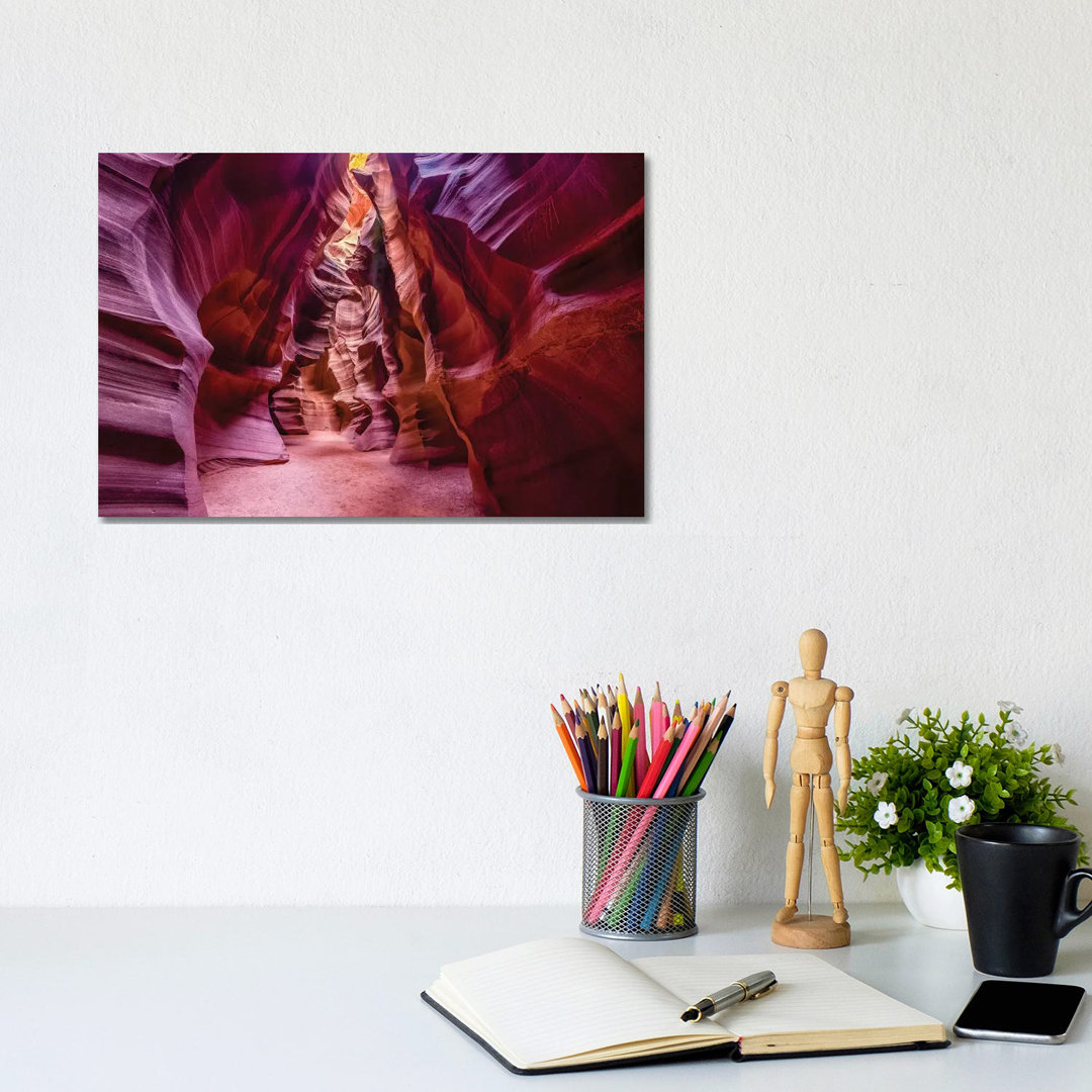 Upper Antelope Canyon Tribal Park von Susanne Kremer - Gallery-Wrapped Canvas Giclée on Canvas