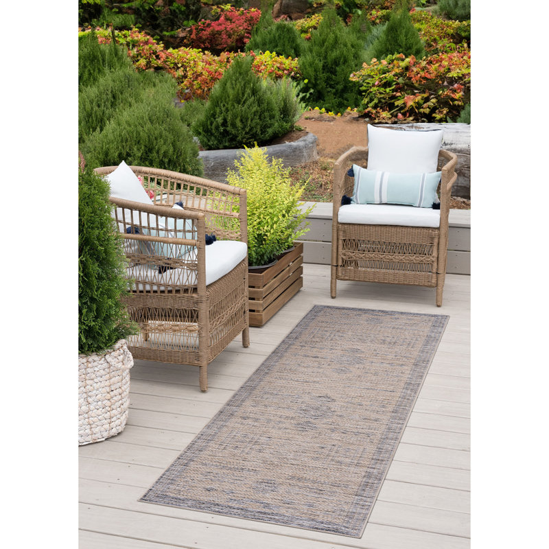 Bellanova Geometric Beige & Gray Indoor / Outdoor Area Rug, Runner 2'3" x 7'3"