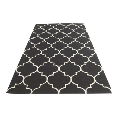 Myrick Black Rug