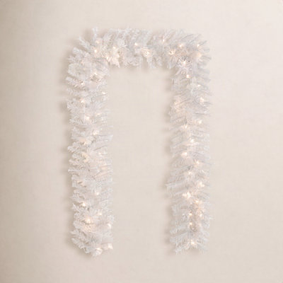 Ernberg 108'' in. Lighted Faux Garland