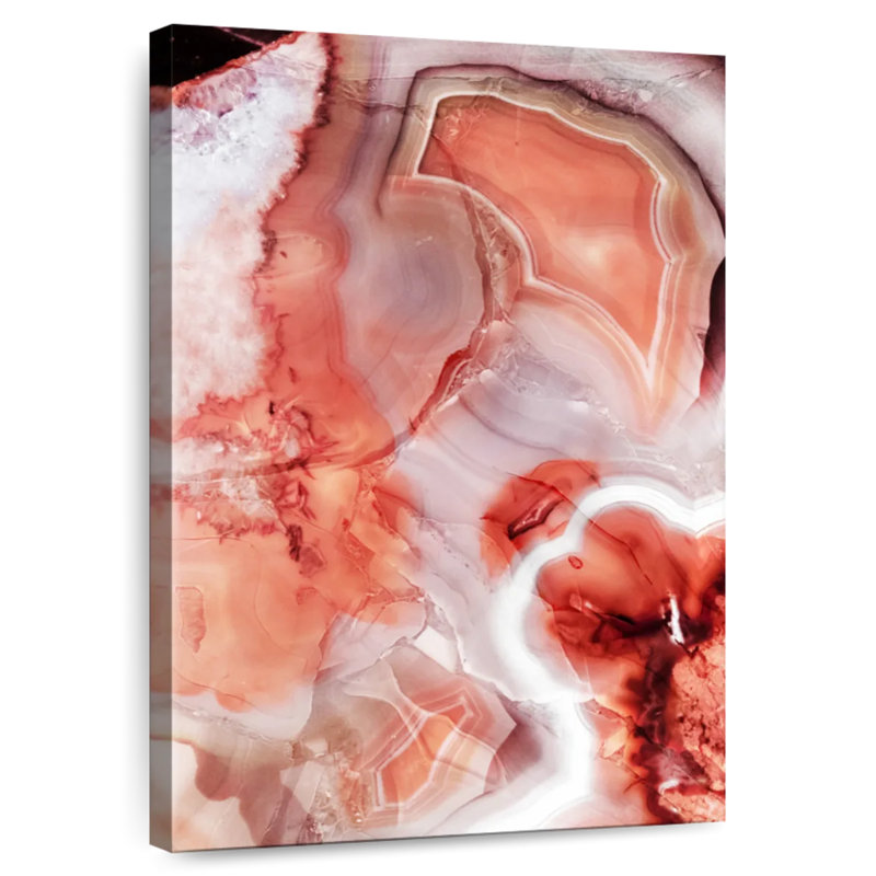 Alvord Living Coral Gemstone, H 30 po x l 20 po