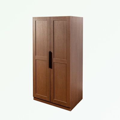 Armoire de cuisine avec portes et tablettes doubles