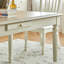 Ensemble de table de salle à manger élégant en noyer de qualité-106235494