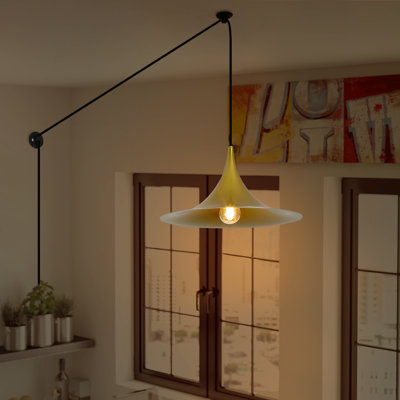 Luminaire suspendu en forme de cône doré à 1 lumière R rusts