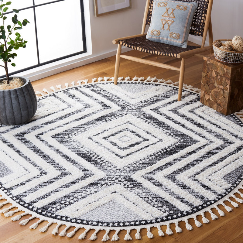 Ulmer Tassel Shag Performance Southwestern Rug, Round 6'7"
