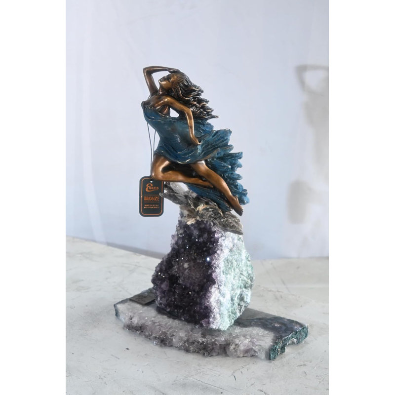 Manel Vidal Emode bronze jeune fille sur géode améthyste Ebano 11 po x 7 po x H 16 po
