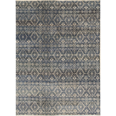 Geometric Area Rug in Dark Blue/Gray