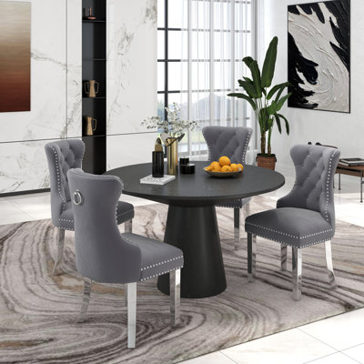 Table de salle à manger à piédestal avec chaises Layloni