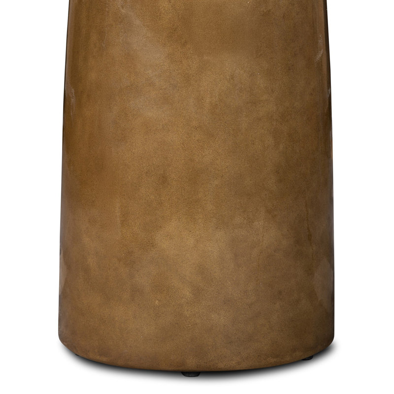 Round Pedestal Dining Table