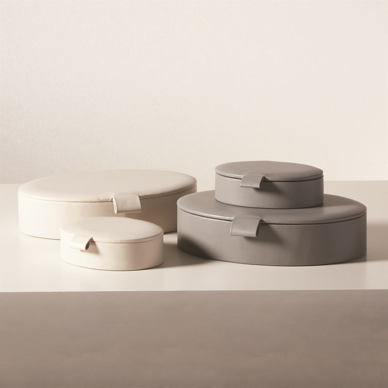 Large Mist Oval Leather Box with Suede Lining