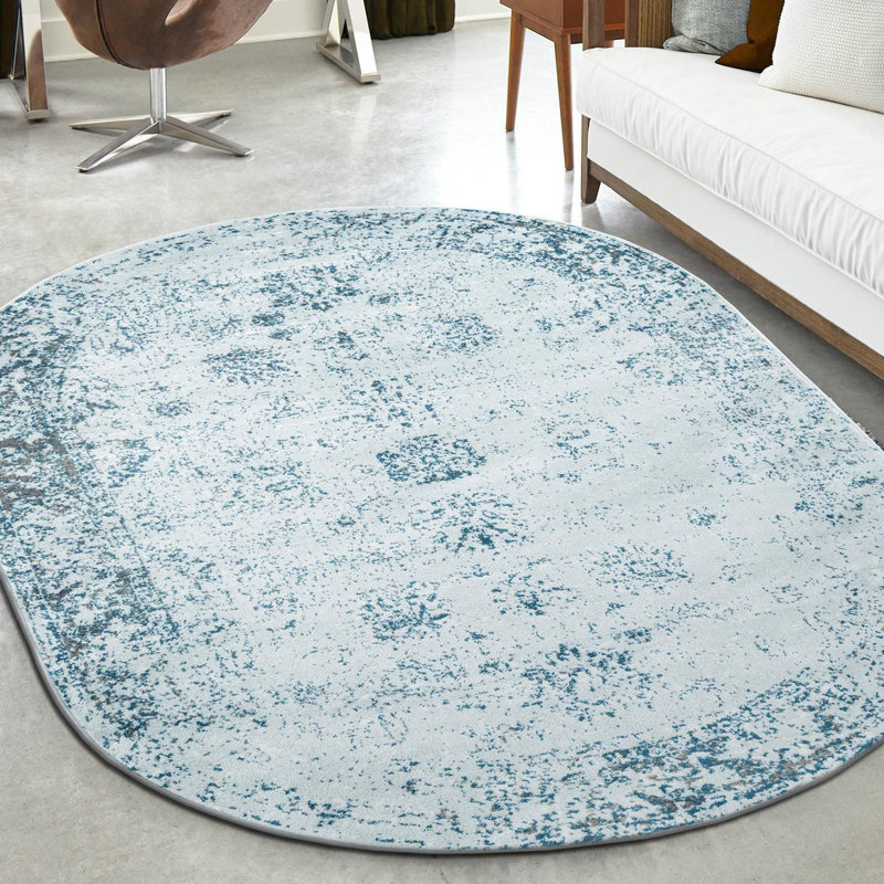 Tapis Brandt, Ovale 5 pi 3 po x 8 pi, Non, Bleu clair / Bleu marine