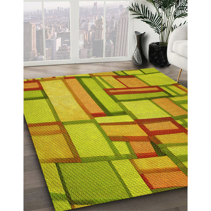 Tapis jaune tissé à la machine, Rectangle 7 pi x 9 pi
