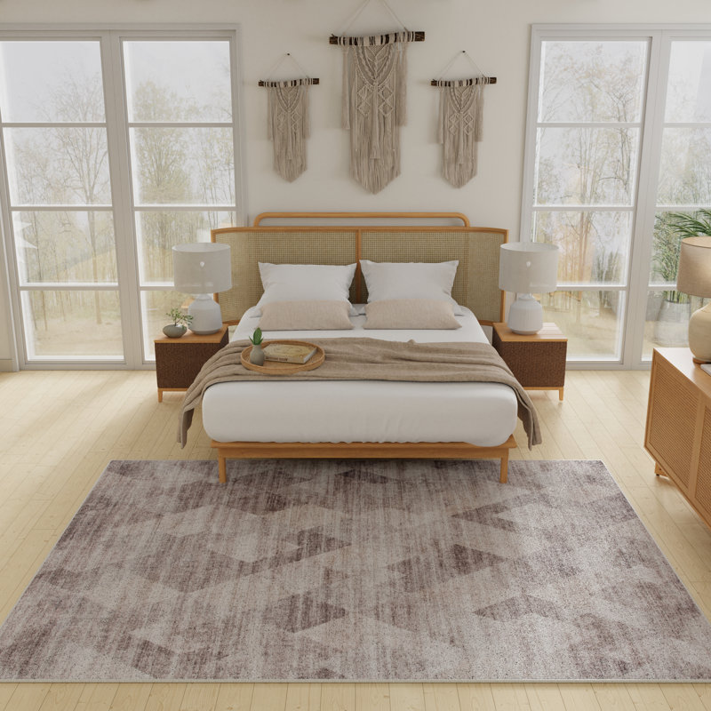 Washable Geometric Indoor Rug, Rectangle 5' x 7'
