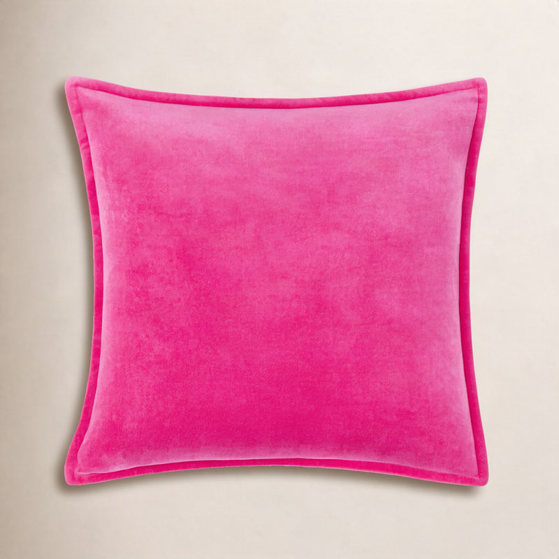 Coussin décoratif en velours de coton Edgar Square, H 22 po x l 22 po, Rose, Polyester/ bourre en polyester