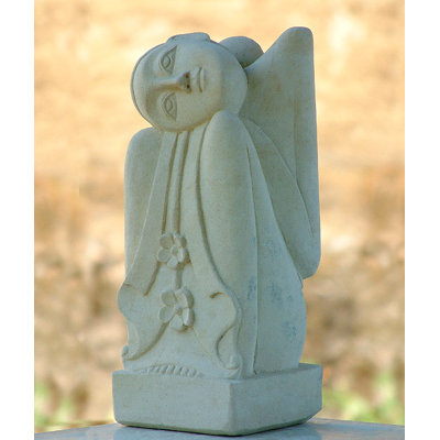 Holtz People Figurines & Sculptures