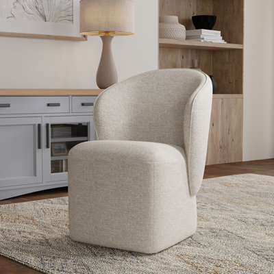 Chaise rembourrée avec accoudoirs
